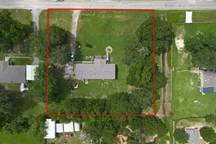 21625 County Rd 37492, Cleveland, TX 77327 - Photo 2