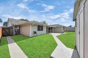 2804 Shady Creek Dr, Pearland, TX 77581 - Photo 38
