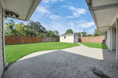 2804 Shady Creek Drive, Pearland, TX 77581 - Photo 36