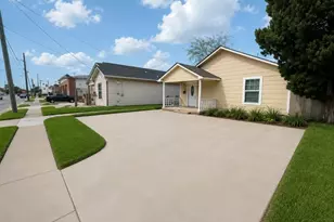 153 Tidwell Rd, Houston, TX 77022 - Photo 1