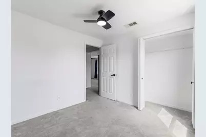 2749 W Bayshore Drive, Palacios, TX 77465 - Photo 18