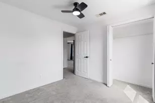 2749 W Bayshore Dr, Palacios, TX 77465 - Photo 18