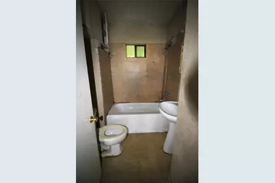 5352 Bell Street, Houston, TX 77023 - Photo 12