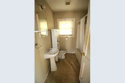 5352 Bell Street, Houston, TX 77023 - Photo 20