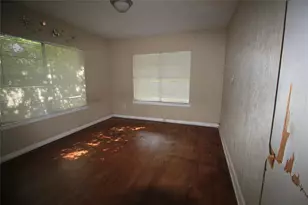 5352 Bell St, Houston, TX 77023 - Photo 10