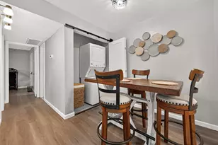 10001 Westpark Dr, Houston, TX 77042 - Photo 12