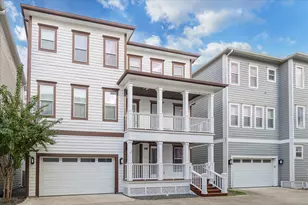 1425 W 23rd St, Houston, TX 77008 - Photo 2