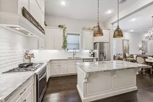 4415 Marina St, Houston, TX 77007 - Photo 1