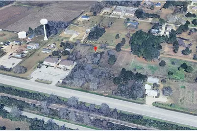 551 W Amaryllis Street, Waller, TX 77484 - Photo 2
