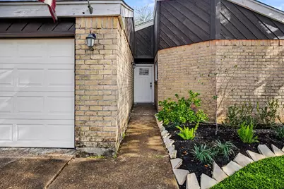 16607 Neumann Drive, Houston, TX 77058 - Photo 4