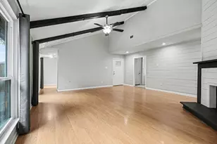 16607 Neumann Dr, Houston, TX 77058 - Photo 8