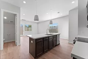 5904 Jasper Jones Wy, Houston, TX 77091 - Photo 8