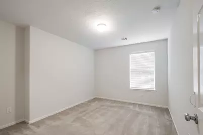 10019 Lynnwood Drive, Baytown, TX 77521 - Photo 26