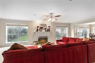 2005 Crescent Shore Dr, League City, TX 77573 - Photo 10