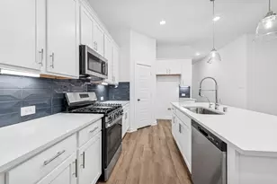 973 Garden Path Dr, Willis, TX 77378 - Photo 22