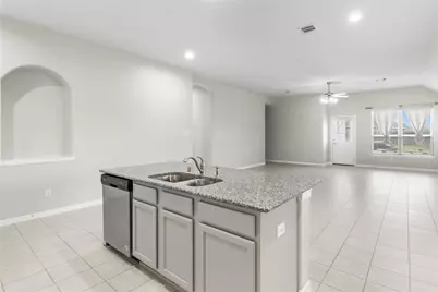 131 San Jacinto Drive, Baytown, TX 77523 - Photo 10