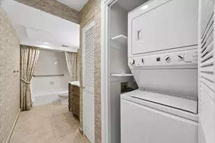 15 Greenway Plz, Houston, TX 77046 - Photo 30