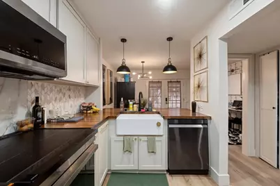 5217 Arboles Drive #E, Houston, TX 77035 - Photo 2