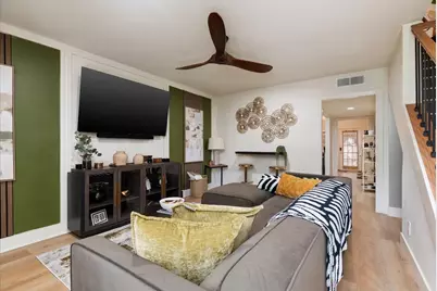 5217 Arboles Drive #E, Houston, TX 77035 - Photo 6