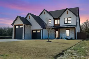745 Lake Day Dr, Somerville, TX 77879 - Photo 1