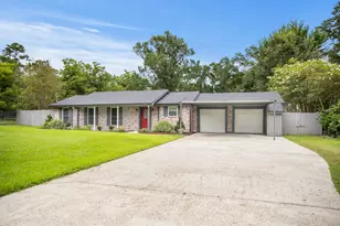 8810 Seber Dr, Tomball, TX 77375 - Photo 2