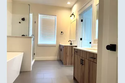 5338 Donovan Gardens Lane, Houston, TX 77091 - Photo 24