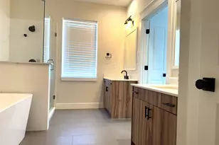 5338 Donovan Gdns Ln, Houston, TX 77091 - Photo 24