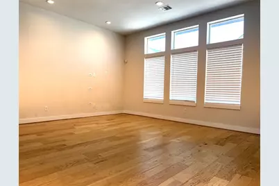 5338 Donovan Gardens Lane, Houston, TX 77091 - Photo 10