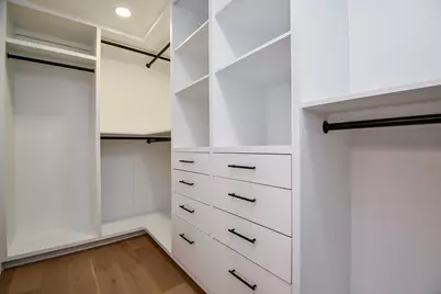 7528 Chevy Chase Drive, Houston, TX 77063 - Photo 20