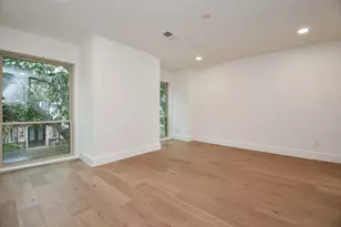 7528 Chevy Chase Dr, Houston, TX 77063 - Photo 24