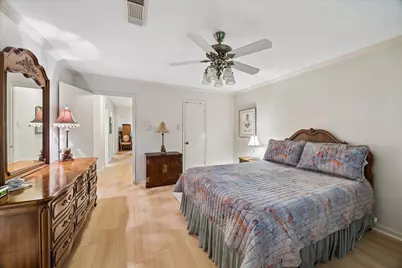 1926 Twin Springs, Kingwood, TX 77339 - Photo 16