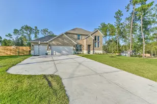 102 Whelan Ln, New Waverly, TX 77358 - Photo 4