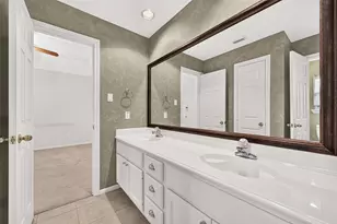 5807 Pendelton Pl Dr, Sugar Land, TX 77479 - Photo 34