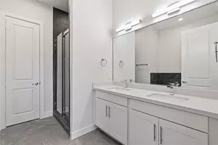 3907 Willowbend Pt Dr, Houston, TX 77025 - Photo 6