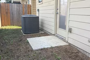 5313 Petty St, Houston, TX 77007 - Photo 8