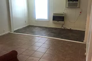 409 7th St, Huntsville, TX 77320 - Photo 8