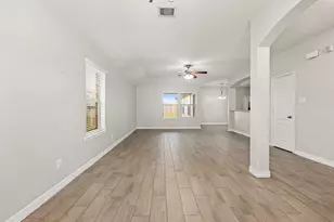 3010 Lockeridge Village Dr, Spring, TX 77386 - Photo 14