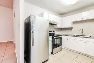 16227 Corsair Rd, Houston, TX 77053 - Photo 8