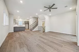 3075 Hicks St, Houston, TX 77007 - Photo 4