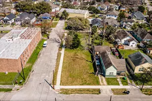 1724 Common St, Houston, TX 77009 - Photo 12