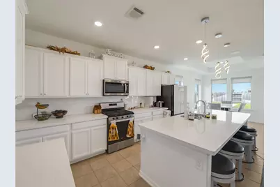 8610 Cichlid Lane, Cypress, TX 77433 - Photo 14