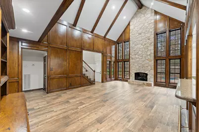 6 Thornhedge Court, The Woodlands, TX 77381 - Photo 18