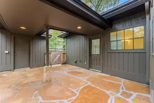 6 Thornhedge Ct, The Woodlands, TX 77381 - Photo 40