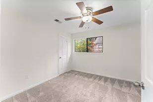 6 Thornhedge Ct, The Woodlands, TX 77381 - Photo 30