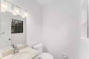 6 Thornhedge Ct, The Woodlands, TX 77381 - Photo 14