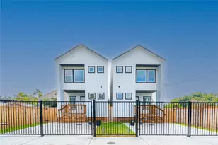 3210 Retta St, Houston, TX 77026 - Photo 4