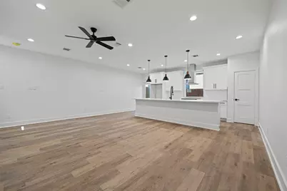 8421 Venus Street #A B, Houston, TX 77088 - Photo 34