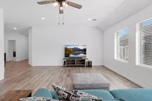 651 Spring Ashberry Ct, Magnolia, TX 77354 - Photo 8