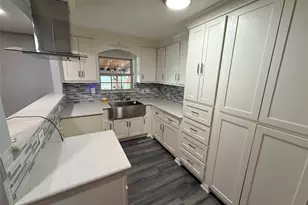 4602 Nichols St, Houston, TX 77020 - Photo 14