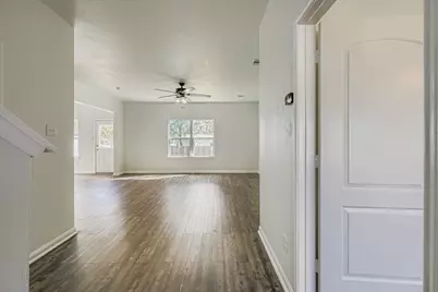 4931 Monarch Falls Lane, Richmond, TX 77469 - Photo 4